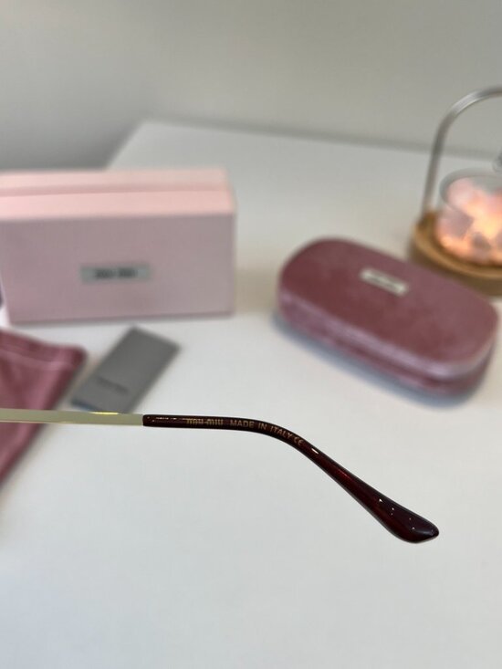✅NWT Authentic  MIU MIU Sunglasses main image 4